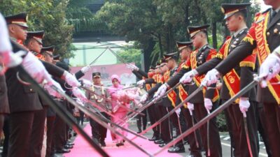 Irjen Toni Harmanto Resmi Jabat Kapolda Jatim